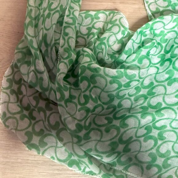 NWT Saint Patricks Green White Scarf - Picture 3 of 3